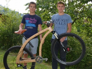 Holz-Mountainbike